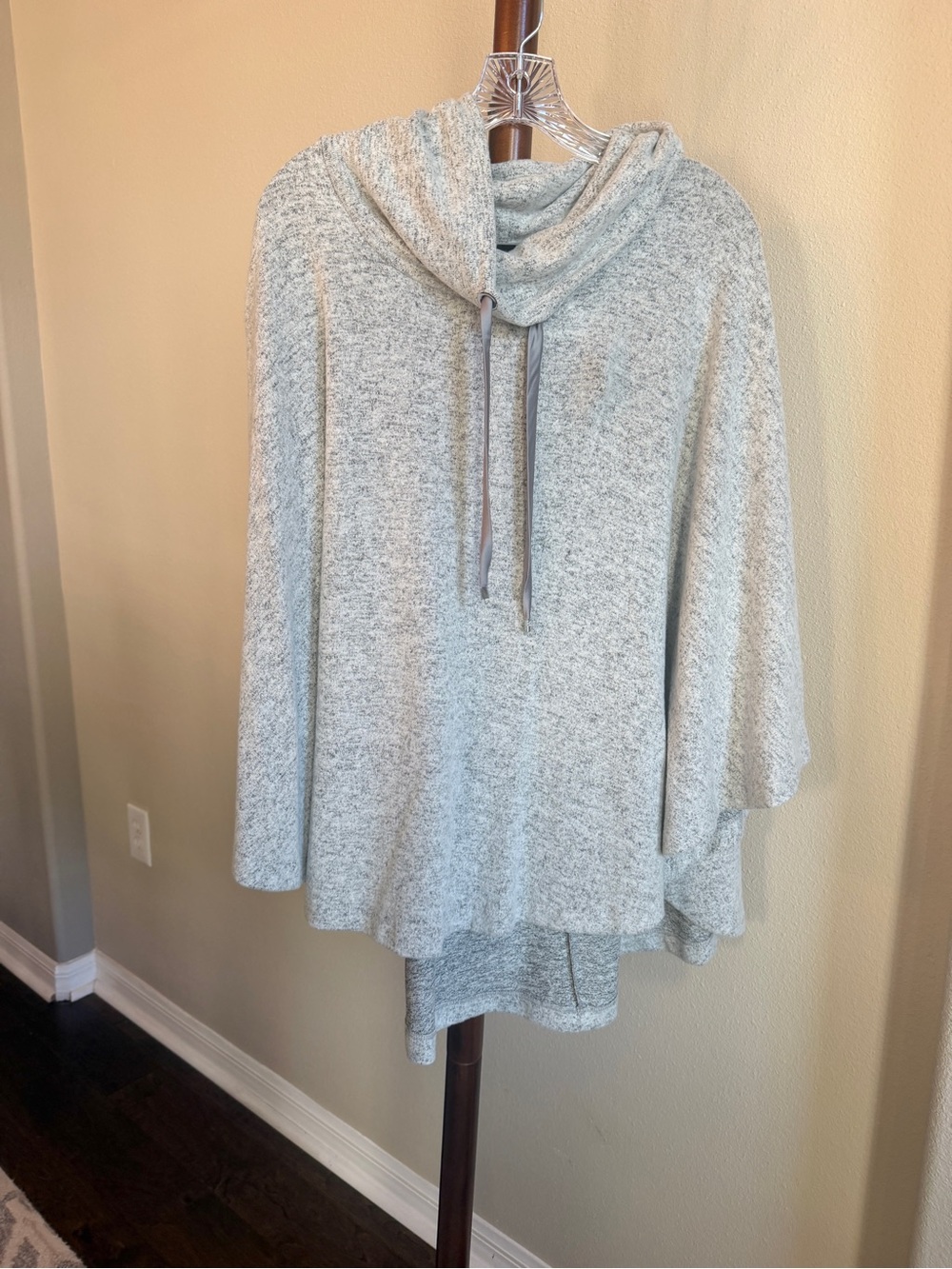 White House Black Market Heathered Gray Poncho Sweater Cowl Neck One Size